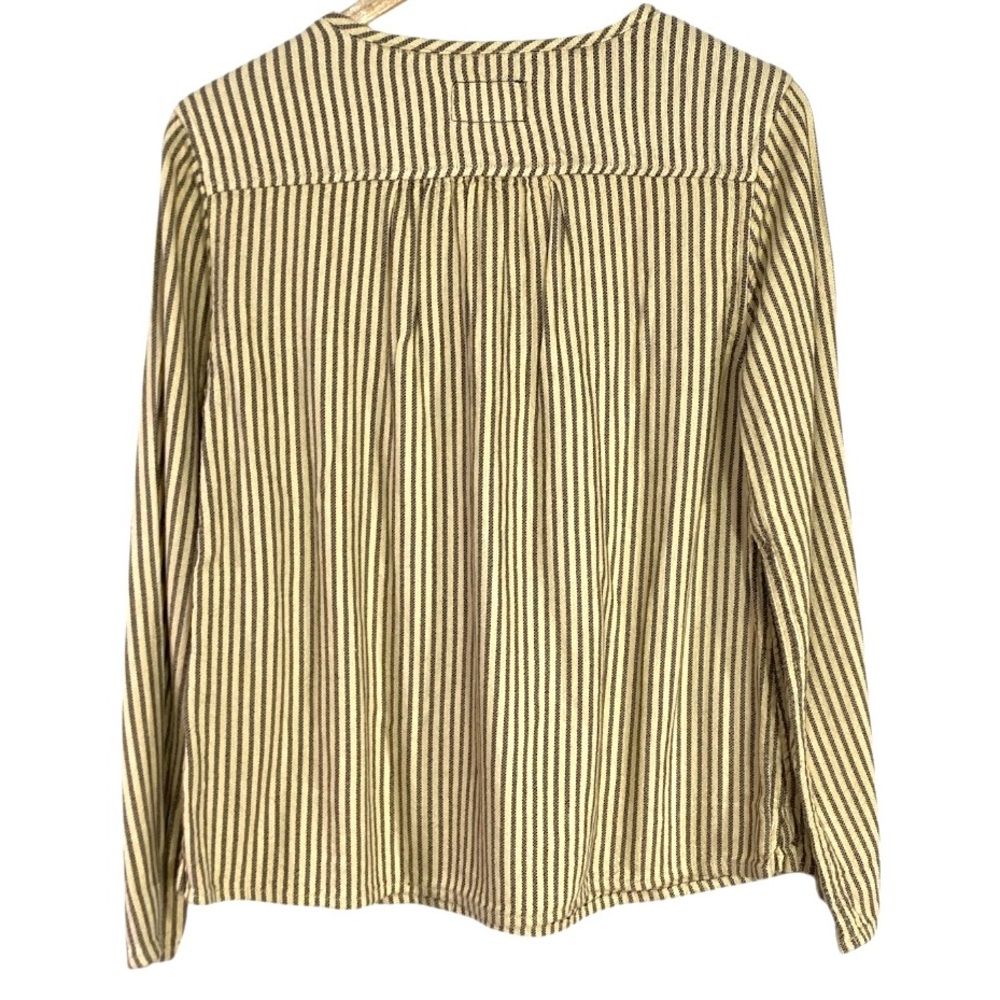 Current Elliott The Retreat Striped Atlas Long Sleeve Henley in Natural Size 1 - Picture 8 of 8